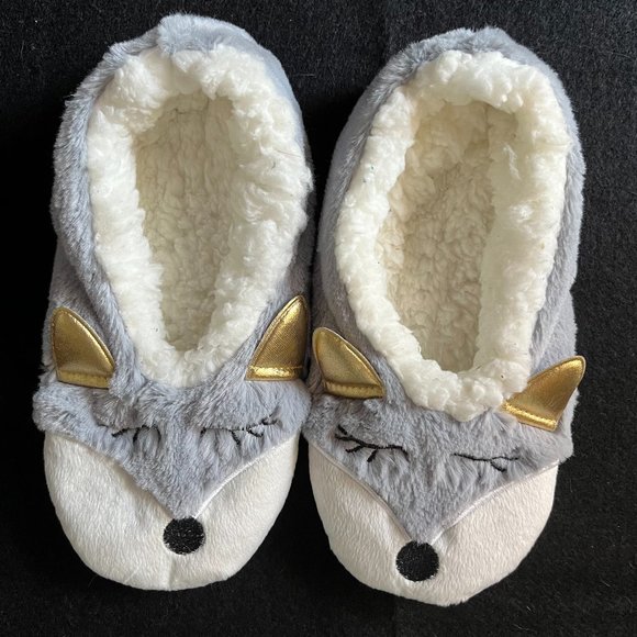 Other - ‘Sleepy Cat’ Fleece Lined Childs Slippers Size 9 ¾” (Ages 10 – 11)